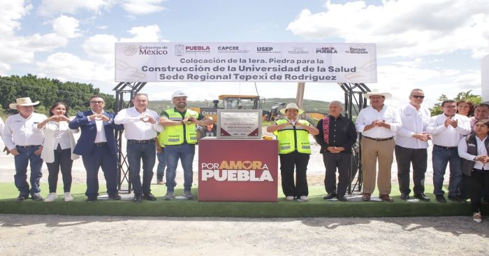 Impulsan desarrollo de jóvenes mixtecos en la Universidad de la Salud en Tepexi