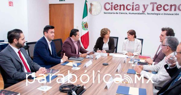 Impulsan InnovaBienestar y Puebla proyecto científico-tecnológico de semiconductores