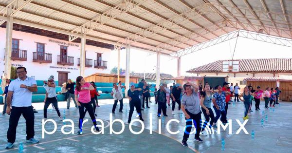 Se prepara Bety Sánchez para la Clase Nacional de Boxeo con Sheinbaum y Armenta
