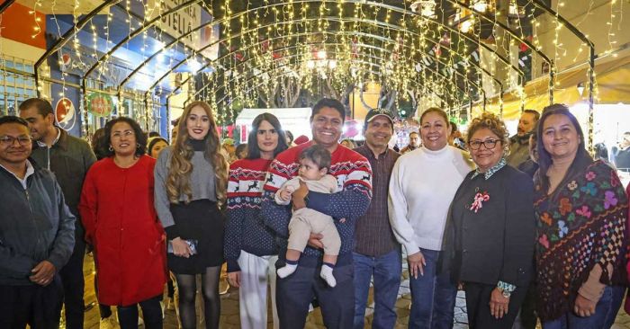 Inaugura Omar Muñoz el Festival Navidad en Familia 2025