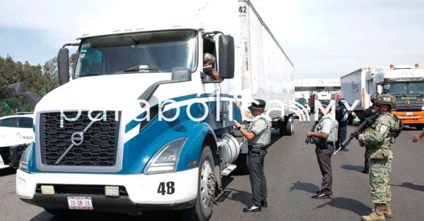 Mantienen SSP y GN operativos contra asaltos en las carreteras federales en Puebla