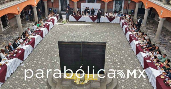 Es la educaci&oacute;n, eje rector y transformador del cambio en cada comunidad: Omar Mu&ntilde;oz