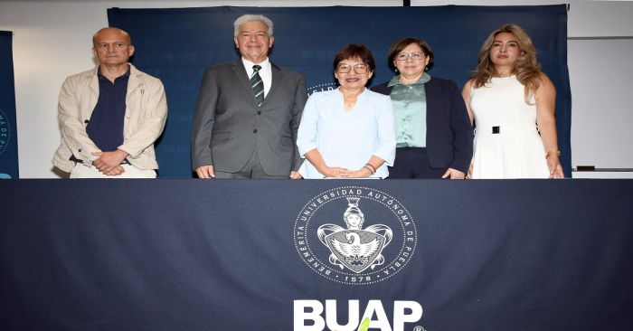 Reconoce Lilia Cedillo el crecimiento y consolidación del IFUAP
