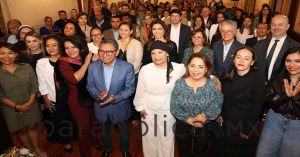 Present&oacute; Beatriz Manrique su Primer Informe Legislativo