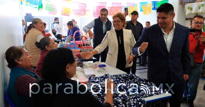 Incentivan en Cuautlancingo la economía de adultos mayores con la “Venta de todo un poco”