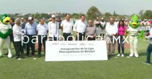 Inaugura Armenta la Liga Metropolitana de Beisbol