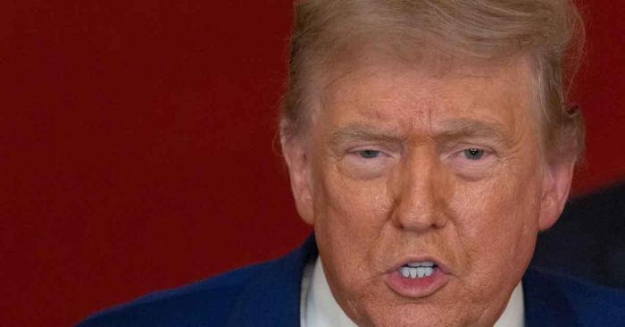 Respalda Trump un &quot;cambio de régimen&quot; de Irán