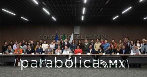 Recibe Congreso la visita de la embajadora de Francia en México