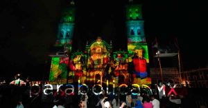 Arranca Pepe Chedraui el videomapping &quot;Septiembre Brilla&quot; en la fachada de Catedral