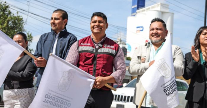 Entrega Omar Mu&ntilde;oz nuevas patrullas para el municipio