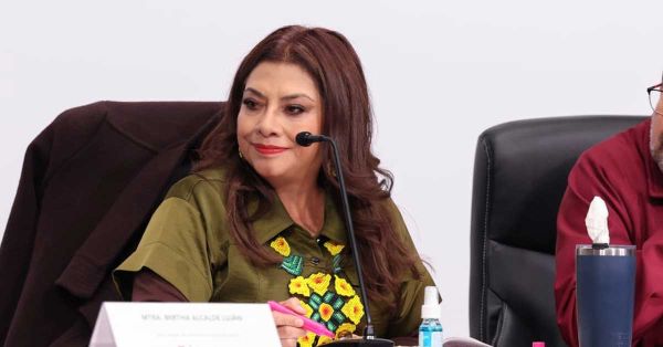 Se concretan acuerdos reparatorios a v&iacute;ctimas de explosi&oacute;n  de pipa en Iztapalapa: Clara Brugada