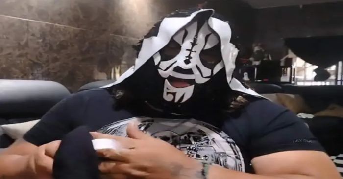 Acusan a LA Park de golpear a un aficionado