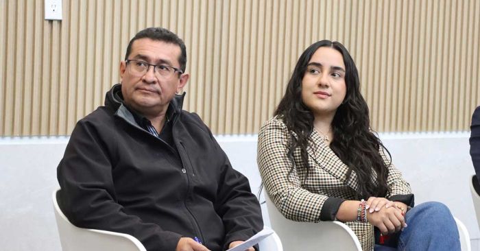 Reconoce Pavel Gaspar disciplina y logros de deportistas poblanos