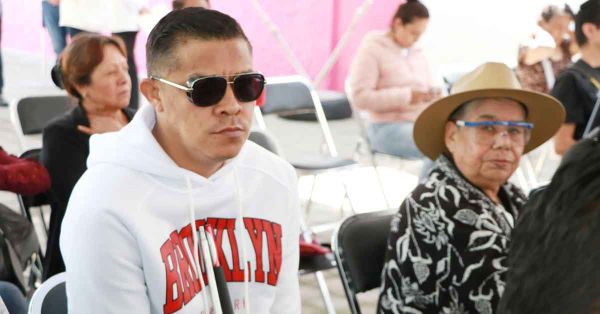 Entrega Pepe Chedraui y MariElise Budib bastones a la Cooperaci&oacute;n para Ciegos A.C.