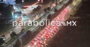 Bloquean Periférico a la altura de Ciudad Judicial