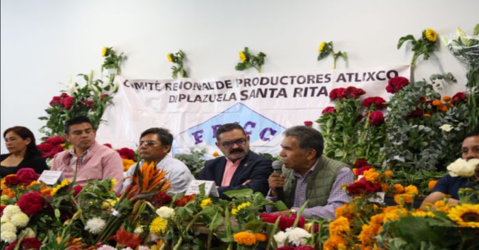 Promueven en el Congreso flor de temporada de la región de Atlixco