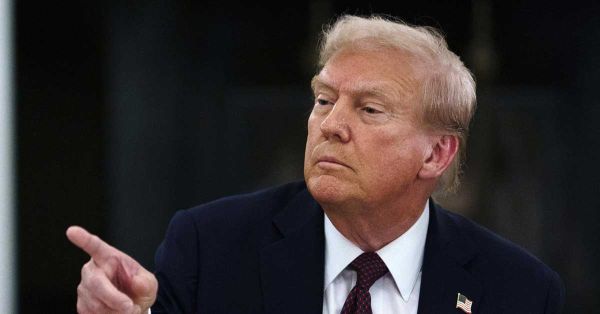 Oficializa Trump el regreso del Departamento de Guerra en EU