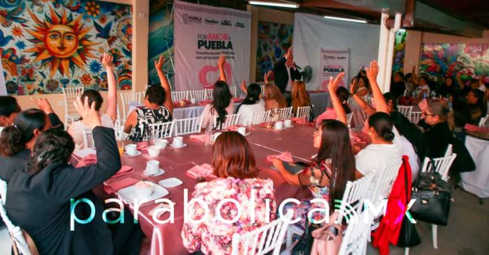Fortalece DIF estatal coordinación con presidentas de subsistemas DIF en Puebla capital