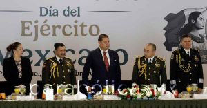 Encabeza Armenta la ceremonia conmemorativa del Día del Ejército Mexicano