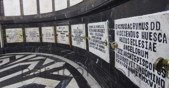Abren la Capilla de las Reliquias y la Cripta de los Obispos por festividades de Todos Santos