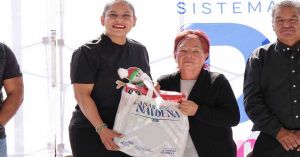 Inicia Lupita Cuautle entrega de Canasta Navide&ntilde;a 2025