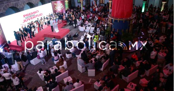 "Creemos que el presente se construye con el liderazgo de los jóvenes”: Armenta