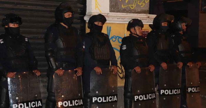 Realizan operativo vs ambulantes en Centro Histórico de Puebla