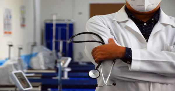 Publican estudiantes de la USEP artículo en revista de investigación médica