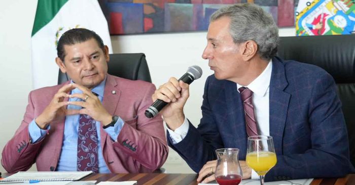 Participa Pepe Chedraui en mesa de coordinación estatal