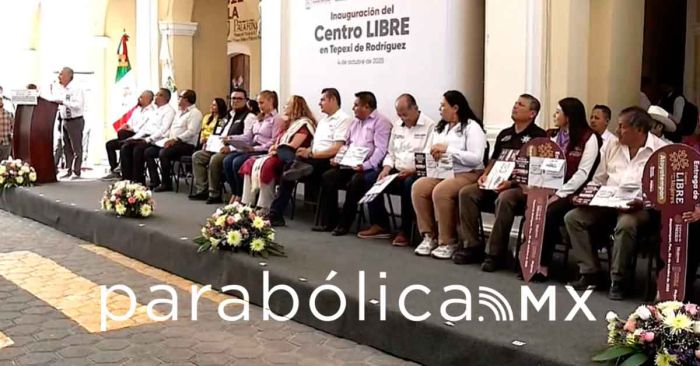 Inaugura Armenta el Centro LIBRE Casa Carmen Serd&aacute;n en Tepexi