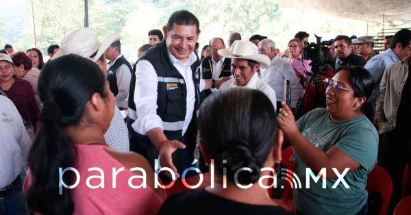 Previene Gobierno estatal inundaciones en la Sierra Norte con m&oacute;dulos de maquinaria: Armenta