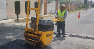 Avanza programa de bacheo en Atlixco