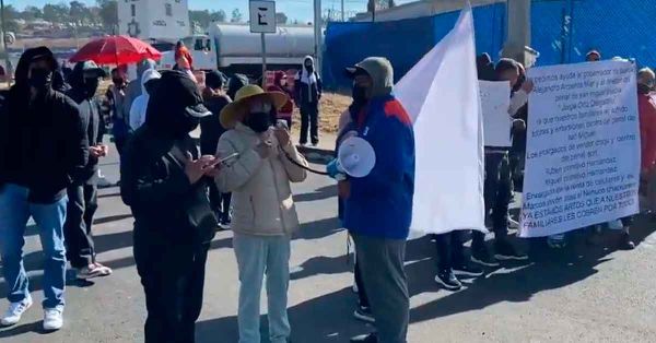 Ofrece SSP di&aacute;logo a familiares de presos del Centro Penitenciario de Puebla