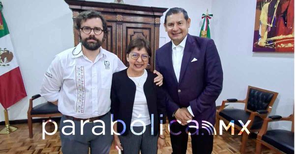 Confirman Armenta, Cedillo y Svarch 50 quirófanos y hospitales-escuela en Puebla