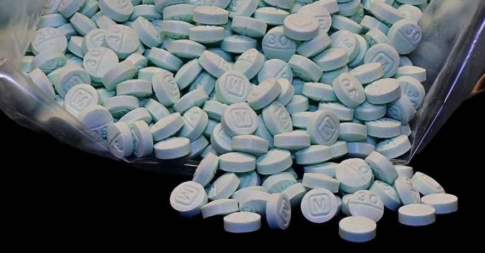 Disminuirán a 12% aranceles de EUA si baja el tráfico de fentanilo: Sheinbaum
