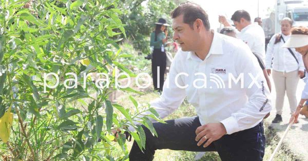 Se trabaja en Puebla con el pueblo: Alejandro Armenta