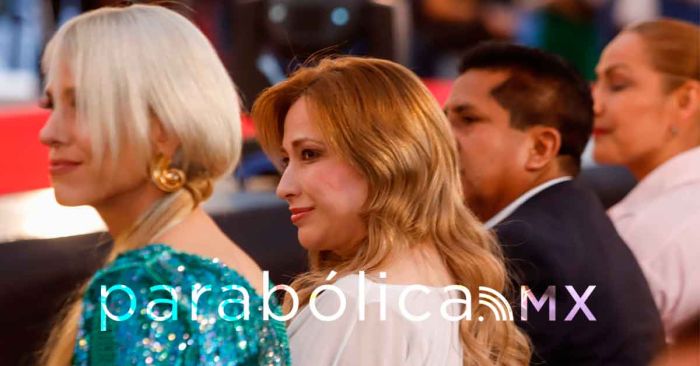 Clausuran el Festival del Amor con una pasarela