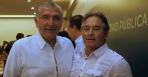 Obtuvo mando de Adán Augusto suspensión provisional ante orden de aprehensión