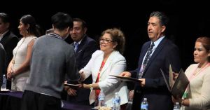 Preside Tere Alfaro graduaci&oacute;n de secundaria en Cuautlancingo