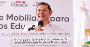 Entrega Armenta 99 certificados de Obra Comunitaria en Chignahuapan
