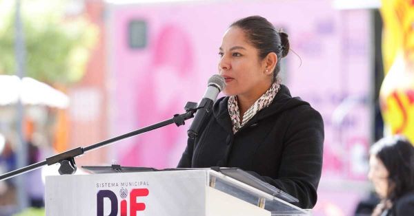 Encabeza Lupita Cuautle jornada de prevención del cáncer de mama