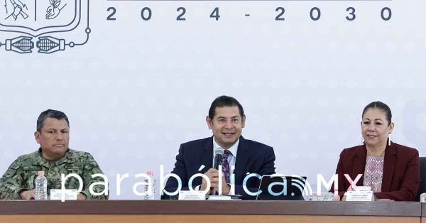 Siguen en análisis los cambios en el Gabinete: Armenta