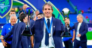 Anuncia Pachuca la salida de su técnico Guillermo Almada