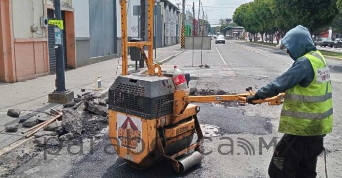 Reforzarán jornada de bacheo en 17 zonas de la capital