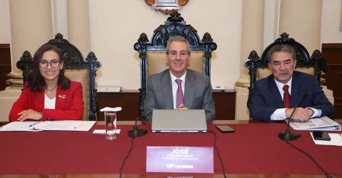 Avala Cabildo de Puebla reformas constitucionales del estado
