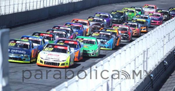 Realizan con &eacute;xito la Nascar M&eacute;xico Series en Puebla