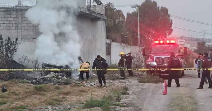 Arde vehículo con cadáver al interior en San Pablo del Monte, Tlaxcala