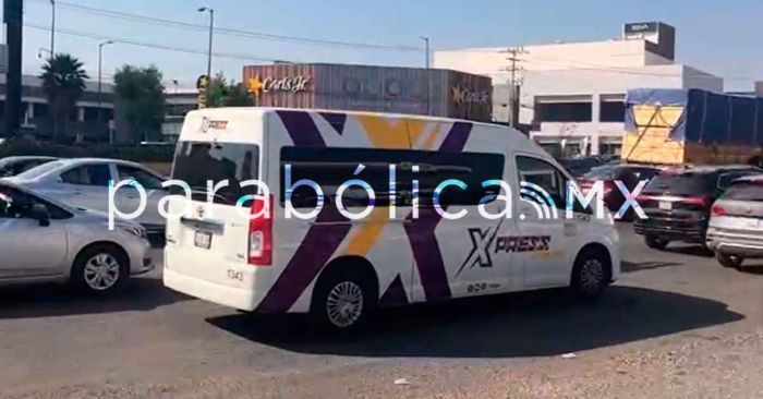 Habilita SMT unidades gratuitas para el traslado de trabajadores en Lomas de Angelópolis