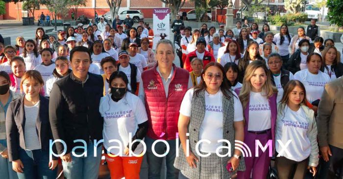 Reconoce Pepe Chedraui a mujeres &quot;naranjitas&quot;