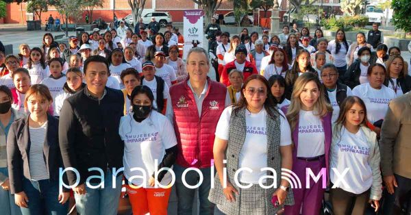 Reconoce Pepe Chedraui a mujeres &quot;naranjitas&quot;